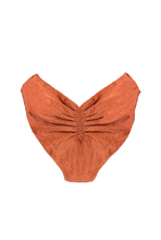 Load image into Gallery viewer, VERONA Buckle Bottom