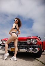 Load image into Gallery viewer, 90's VINTAGE I High Hip Bottom